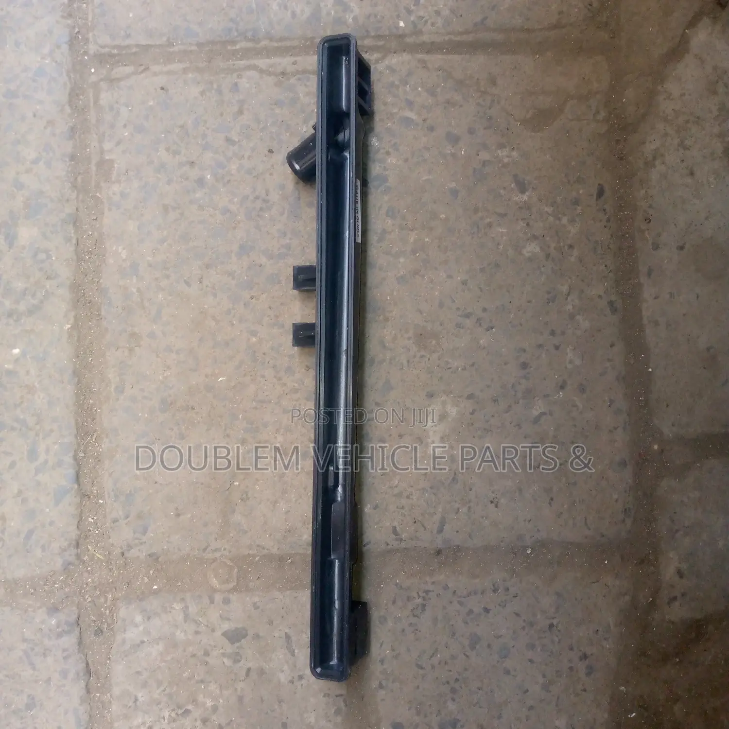 Radiator Cover Top Toyota Probox 2005/Old Model Automatic