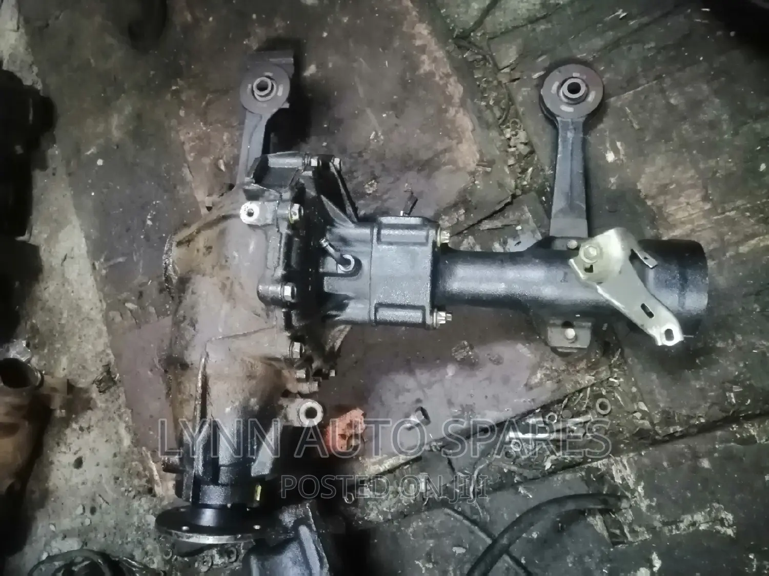 Toyota Hilux Vigo Front Differential Diff