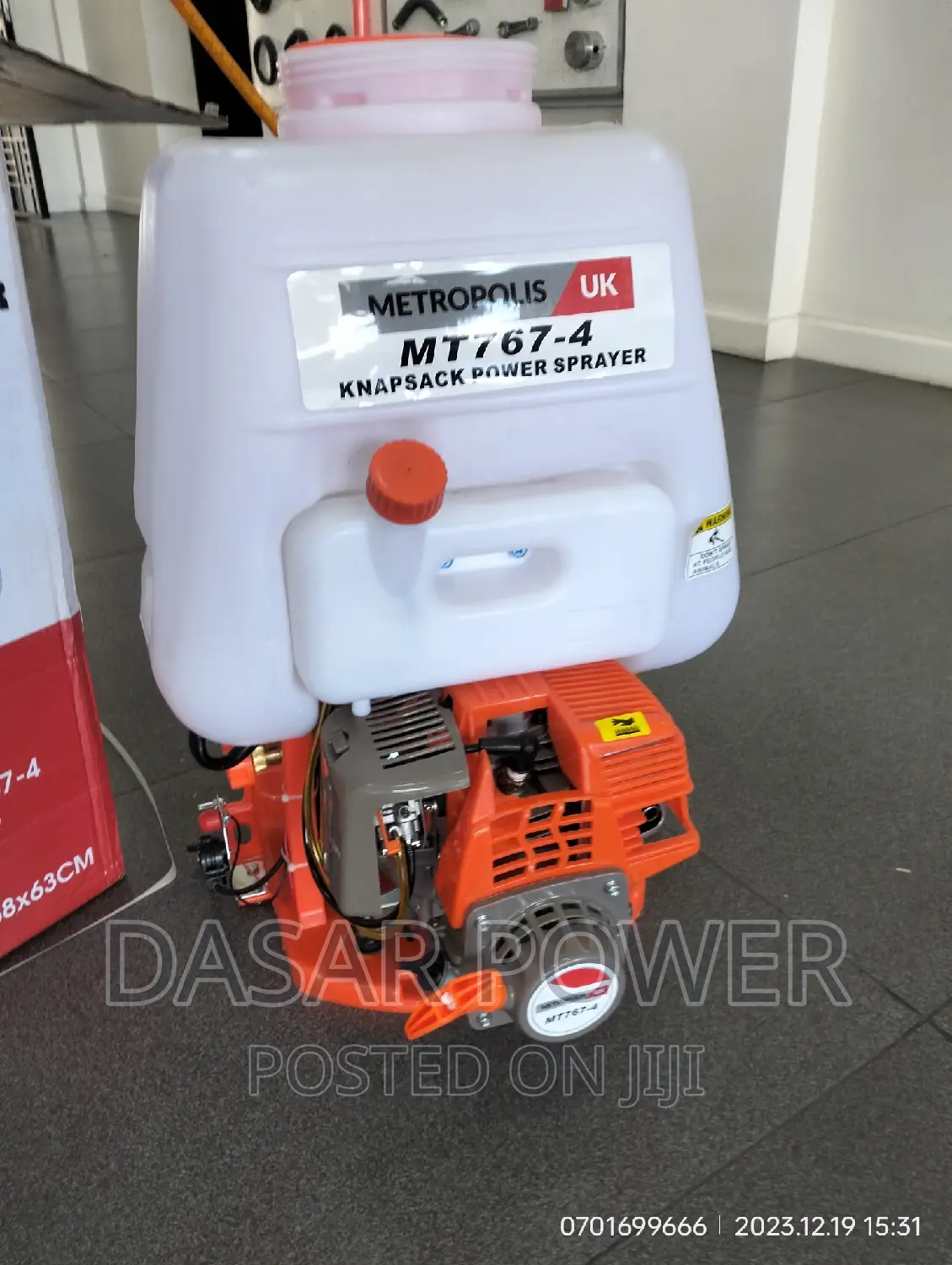 Metropolis Uk Engine Sprayer