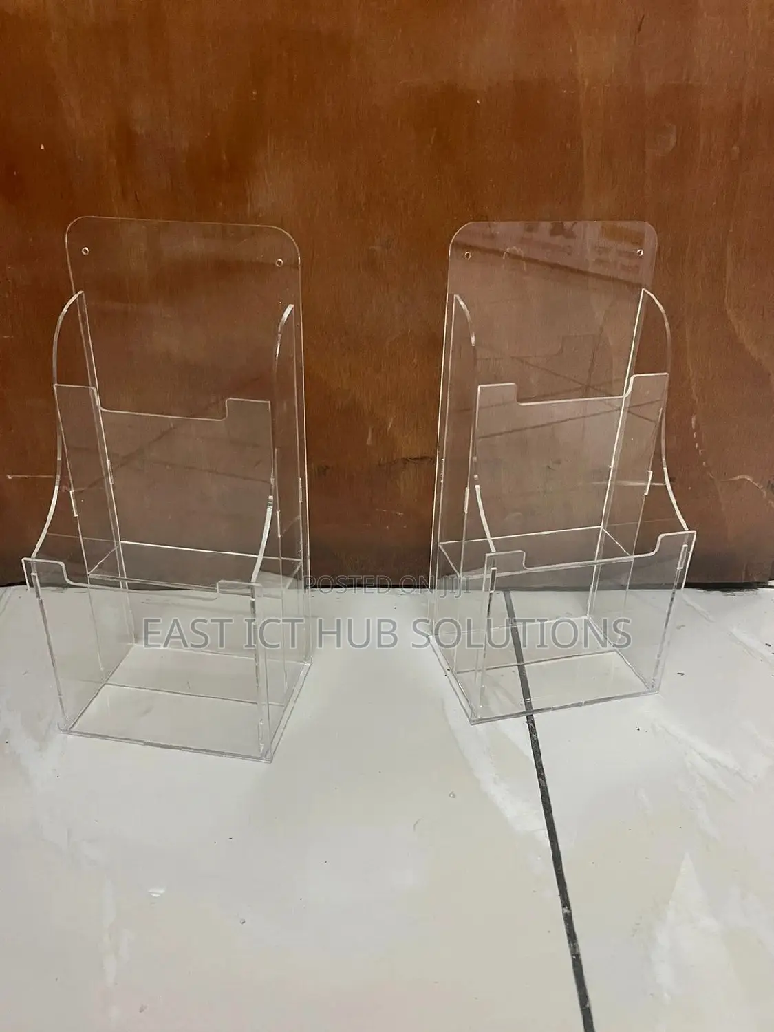 Clear Acrylic Poaches for Slips and Storage Purposes