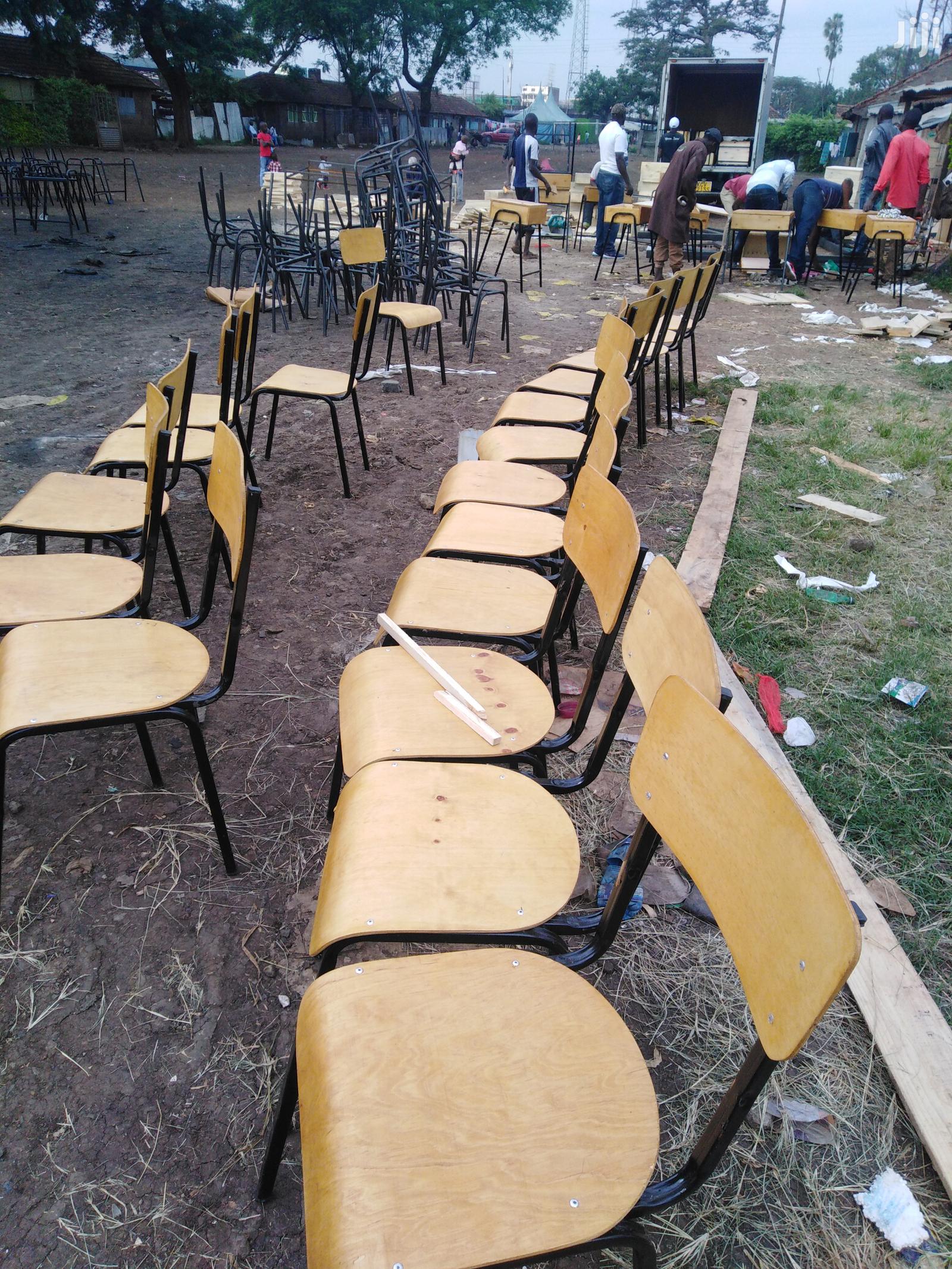 School Chairs And Lockers Various Types