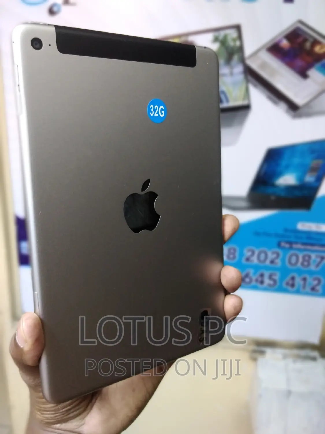 Apple iPad mini 4 32 GB Gray