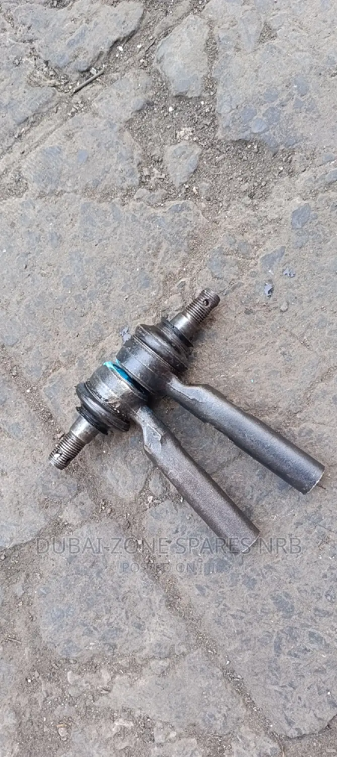 Hiace 7L Box 2 4-Wheel Drive Tie Rods Available Now.