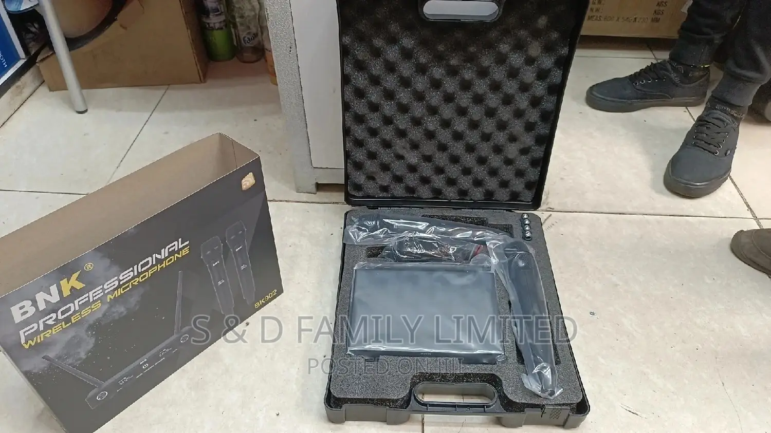 BNK Professional Wireless 902