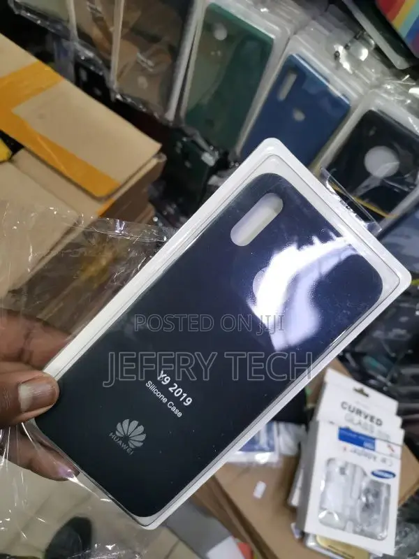 Huawei Y9 2019 Silicone Case Cover Black