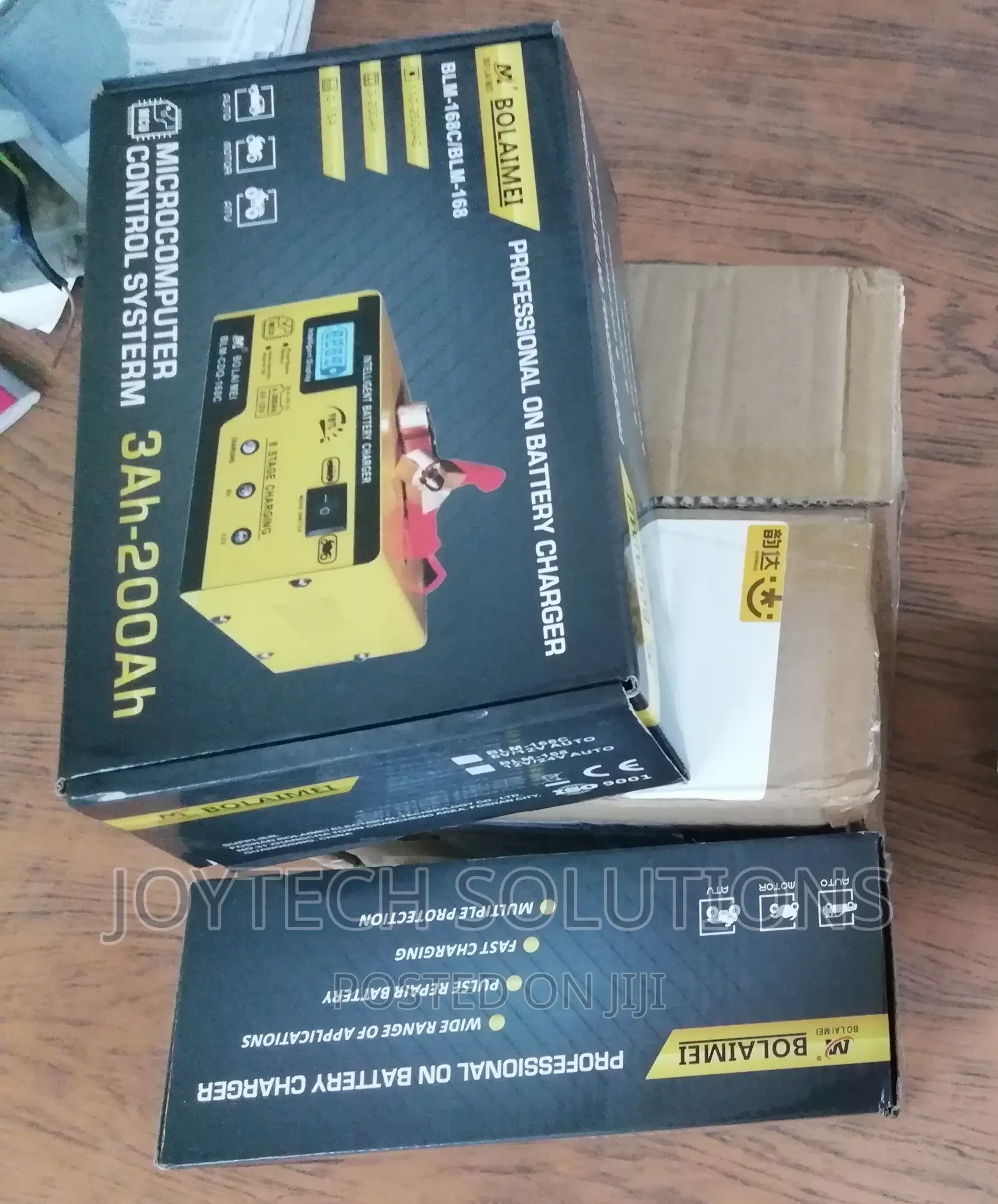 Battery Charger Intelligent Pulse Repair 6V 12V Fast Solar S
