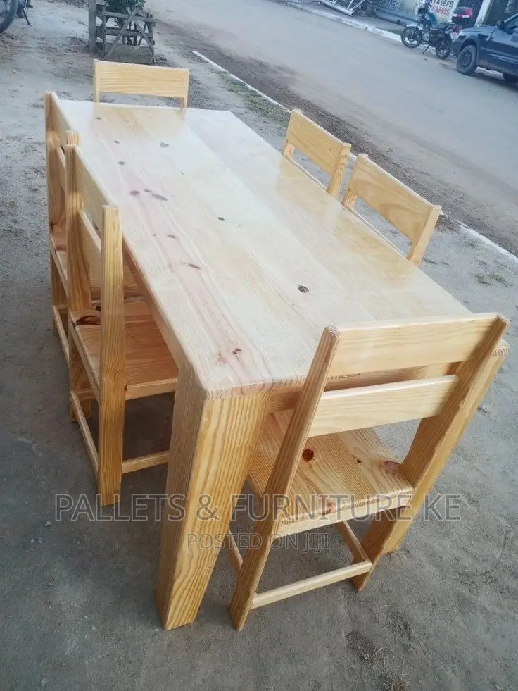 6- Seater Dining Set(Well Varnished)0045