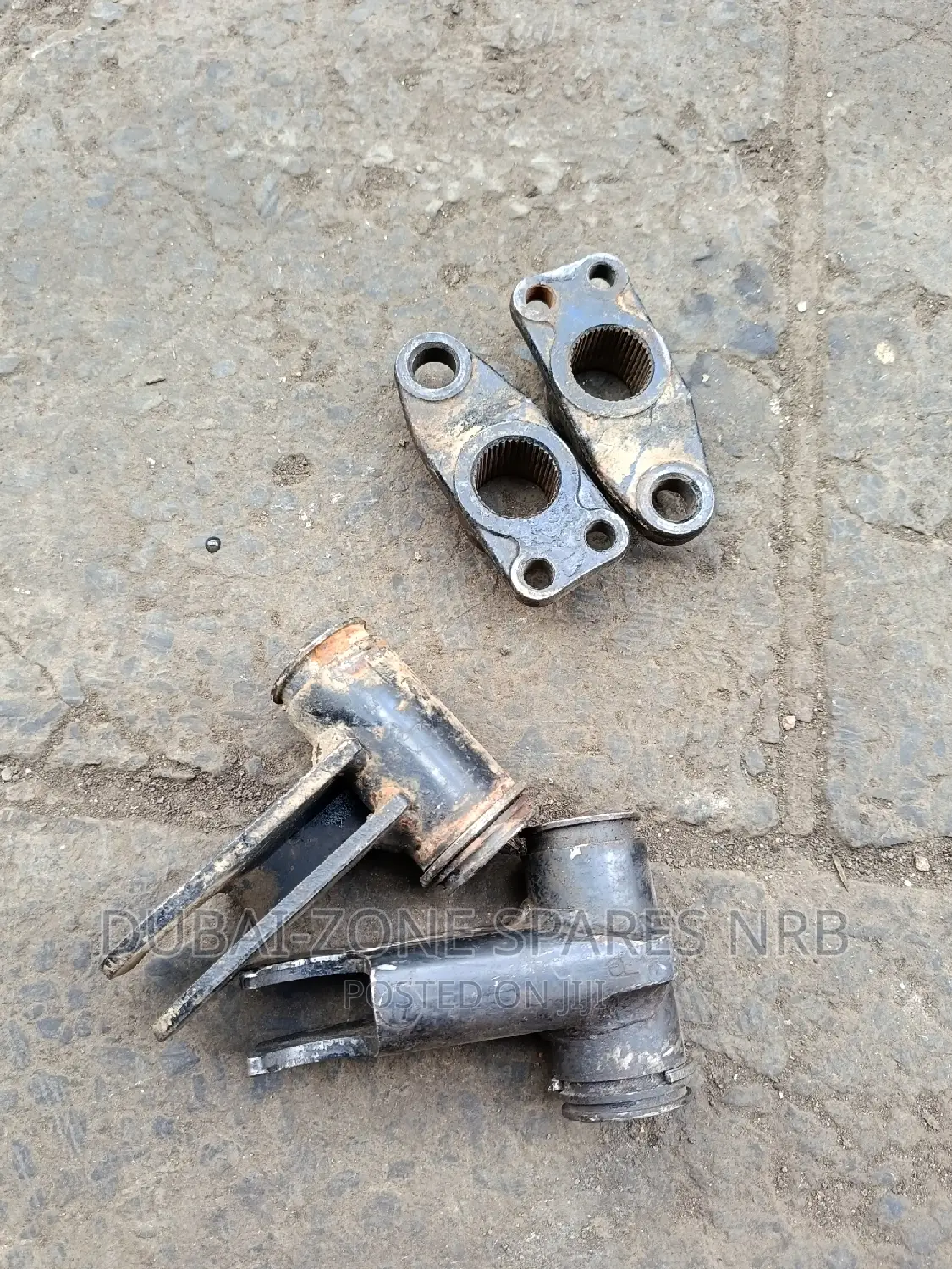 Hardbody 2 4-Wheel-Drive Rear and Front Torsion Bar Axle.