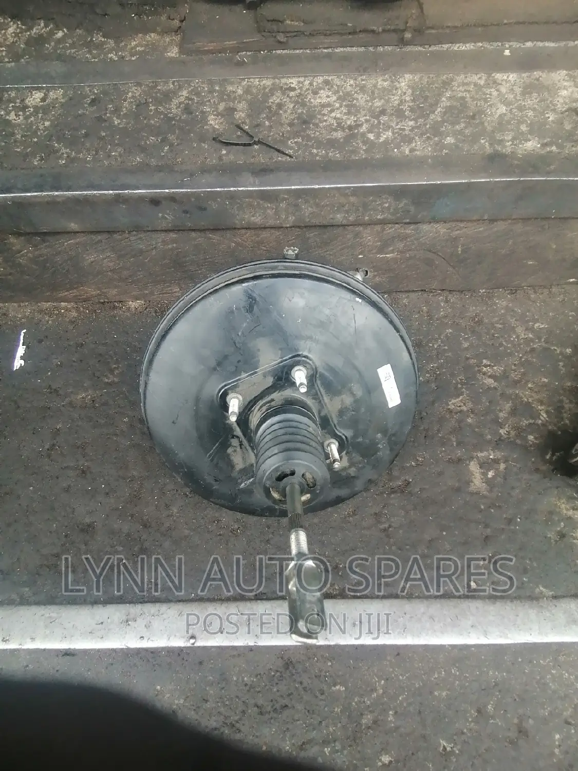 Toyota Hiace 7l Complete Booster With Master Cylinder