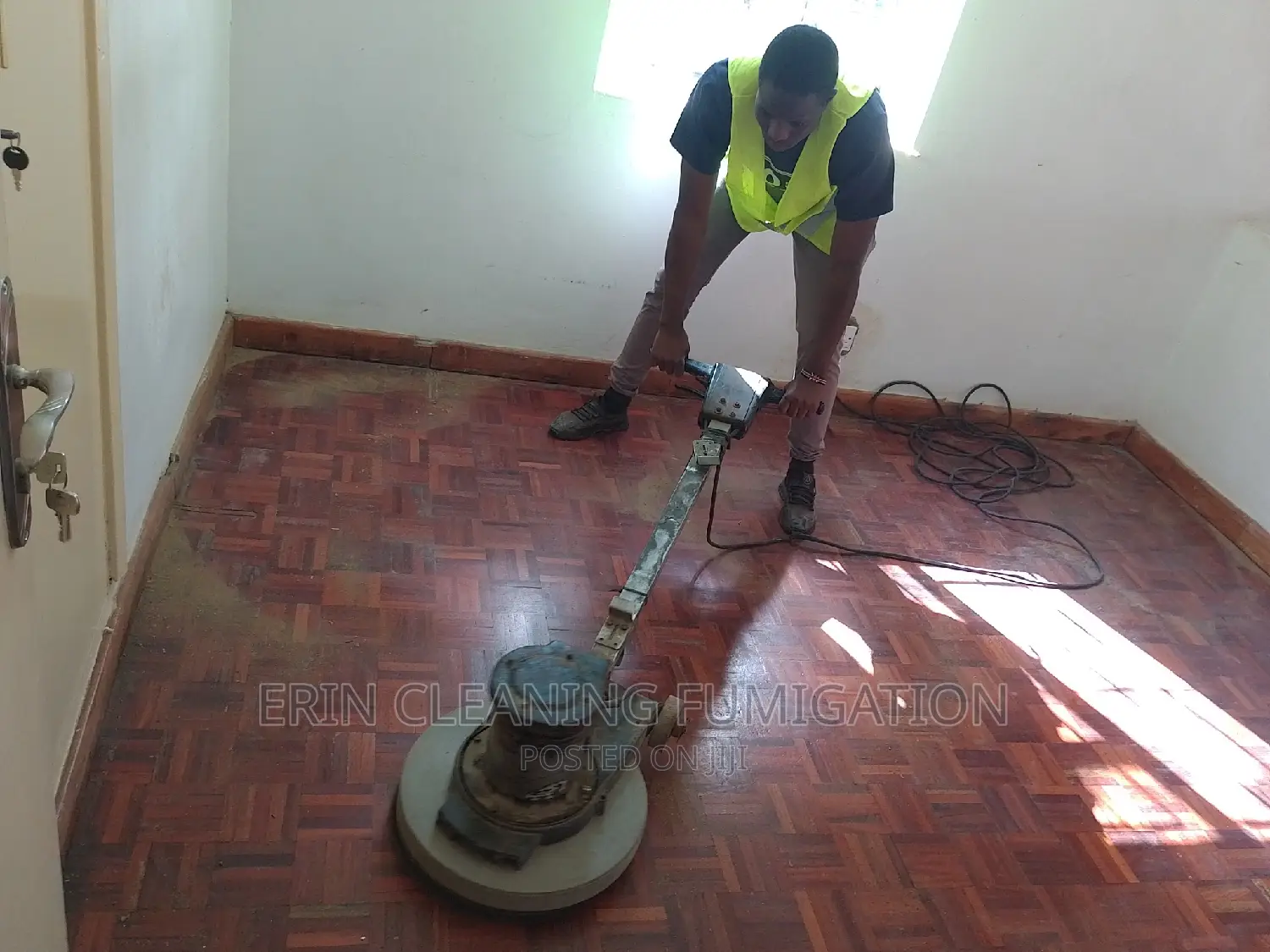 Wooen Floor, Terrazzo,Cabbro and Tile Cleaning