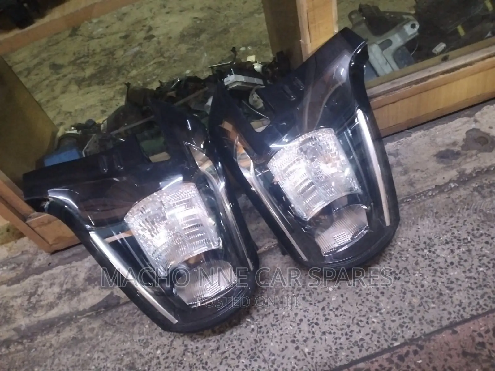 Toyota Sienta 2018 Backlights(Shiny)
