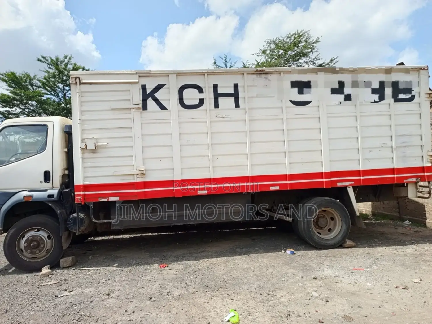 Mistubishi Fh Lorry on Sale