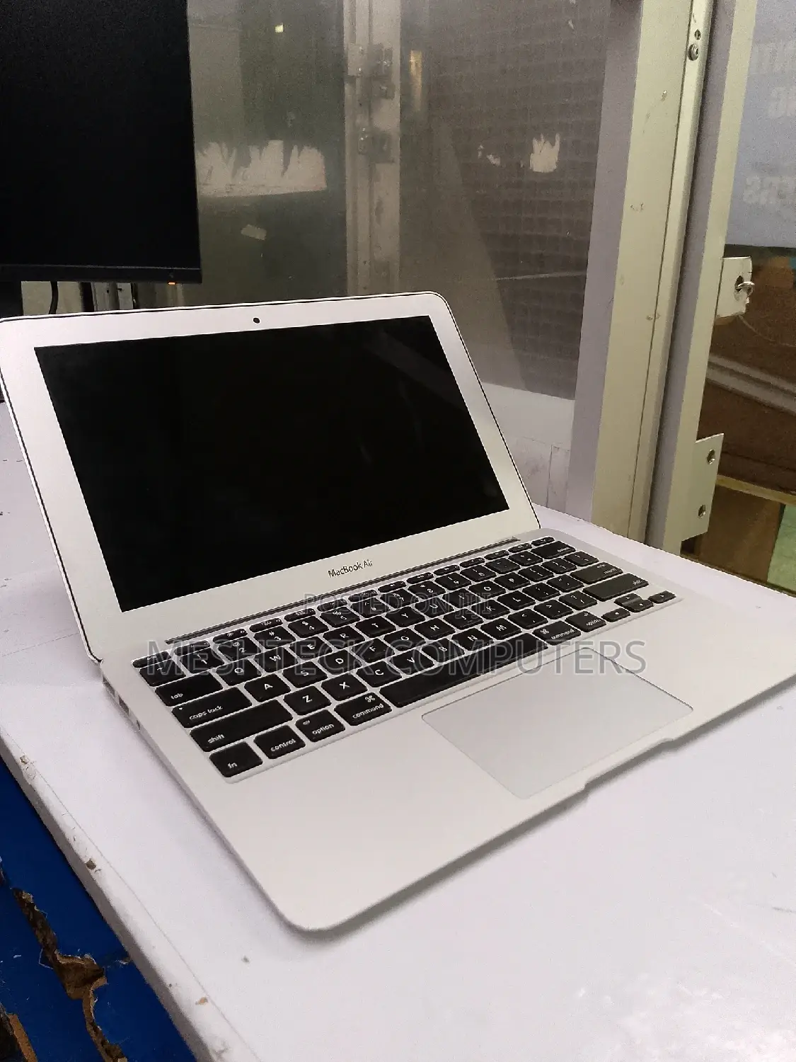 Laptop Apple MacBook Air 4GB Intel Core I5 SSD 128GB