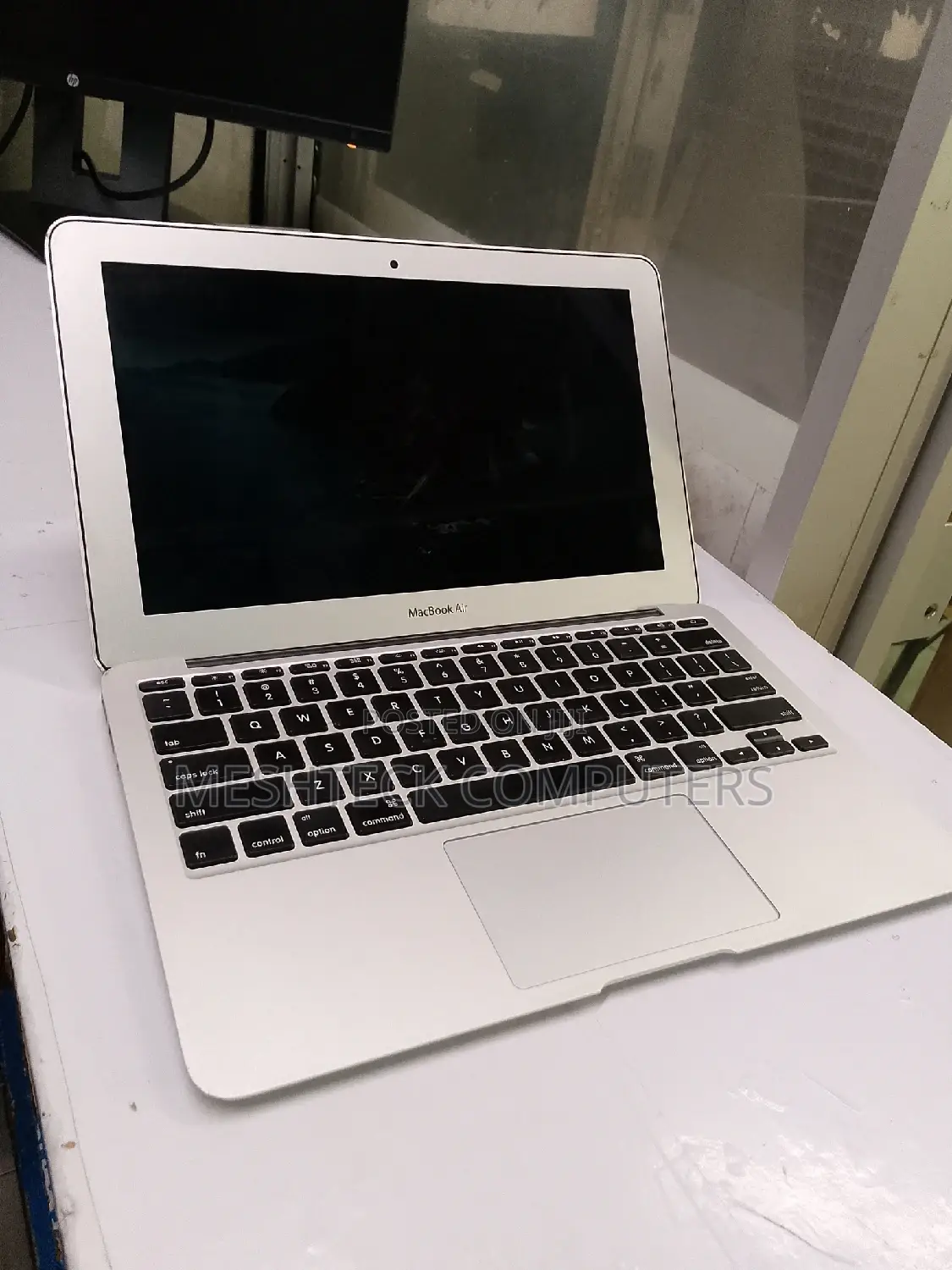 Laptop Apple MacBook Air 4GB Intel Core I5 SSD 128GB