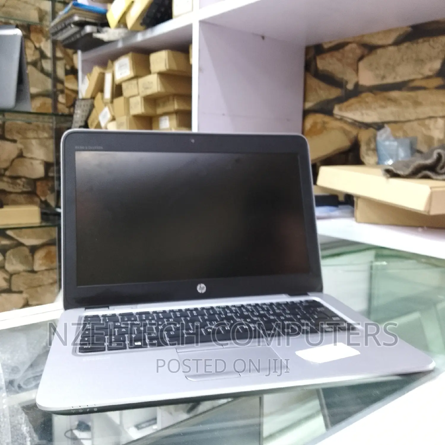 Laptop HP EliteBook 820 G3 8GB Intel Core I5 SSD 256GB