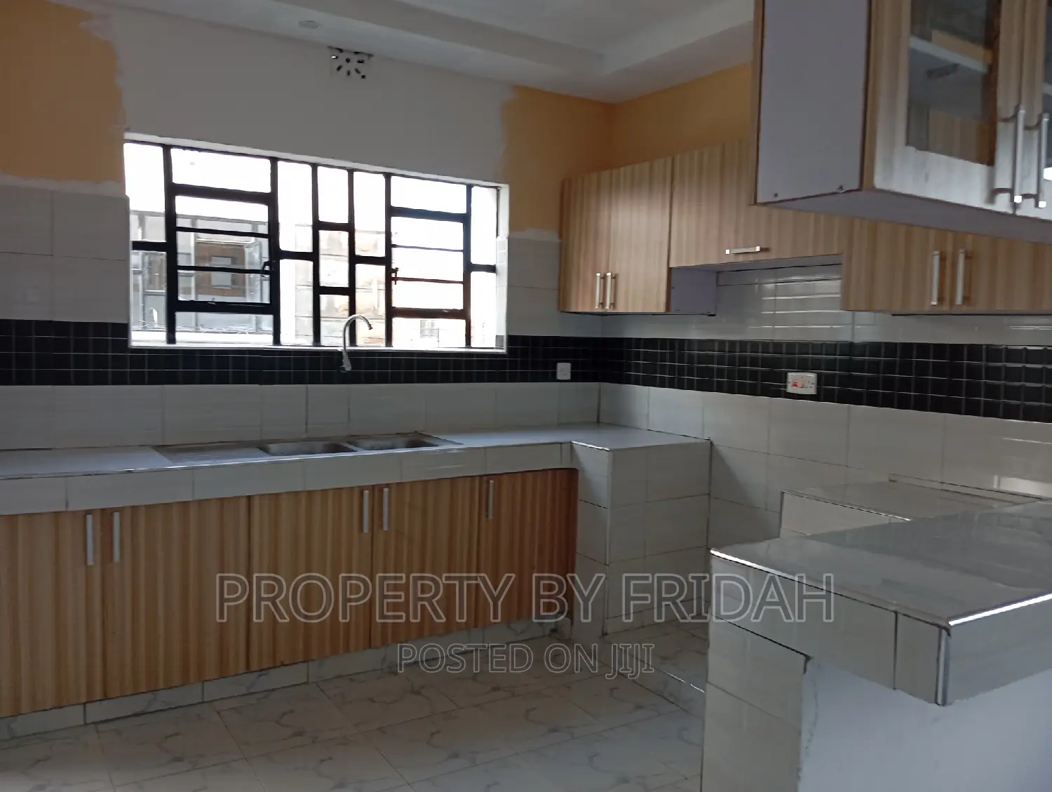 4bdrm Bungalow in Kitengela for sale