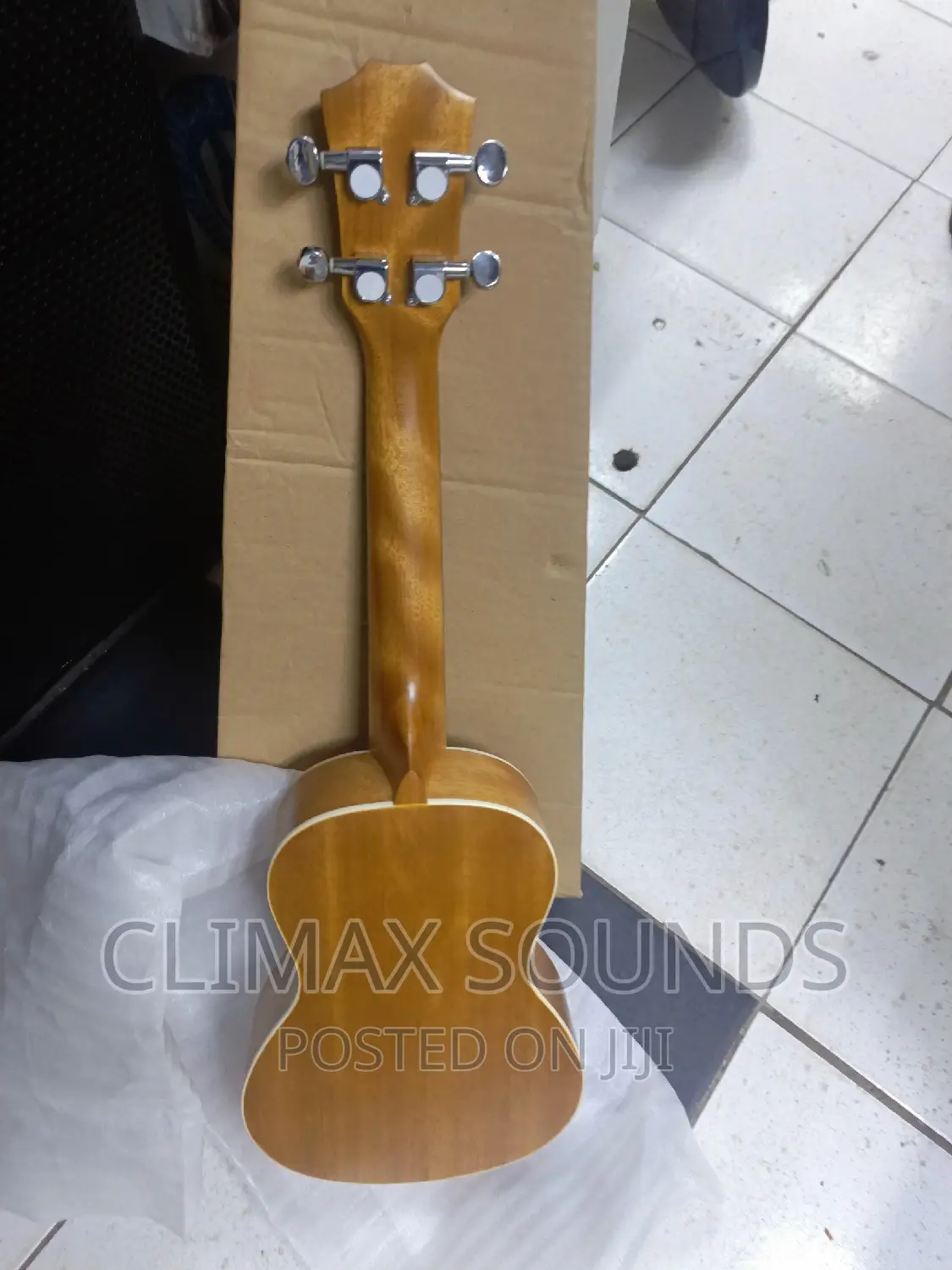 Ukulele Spanish GTR