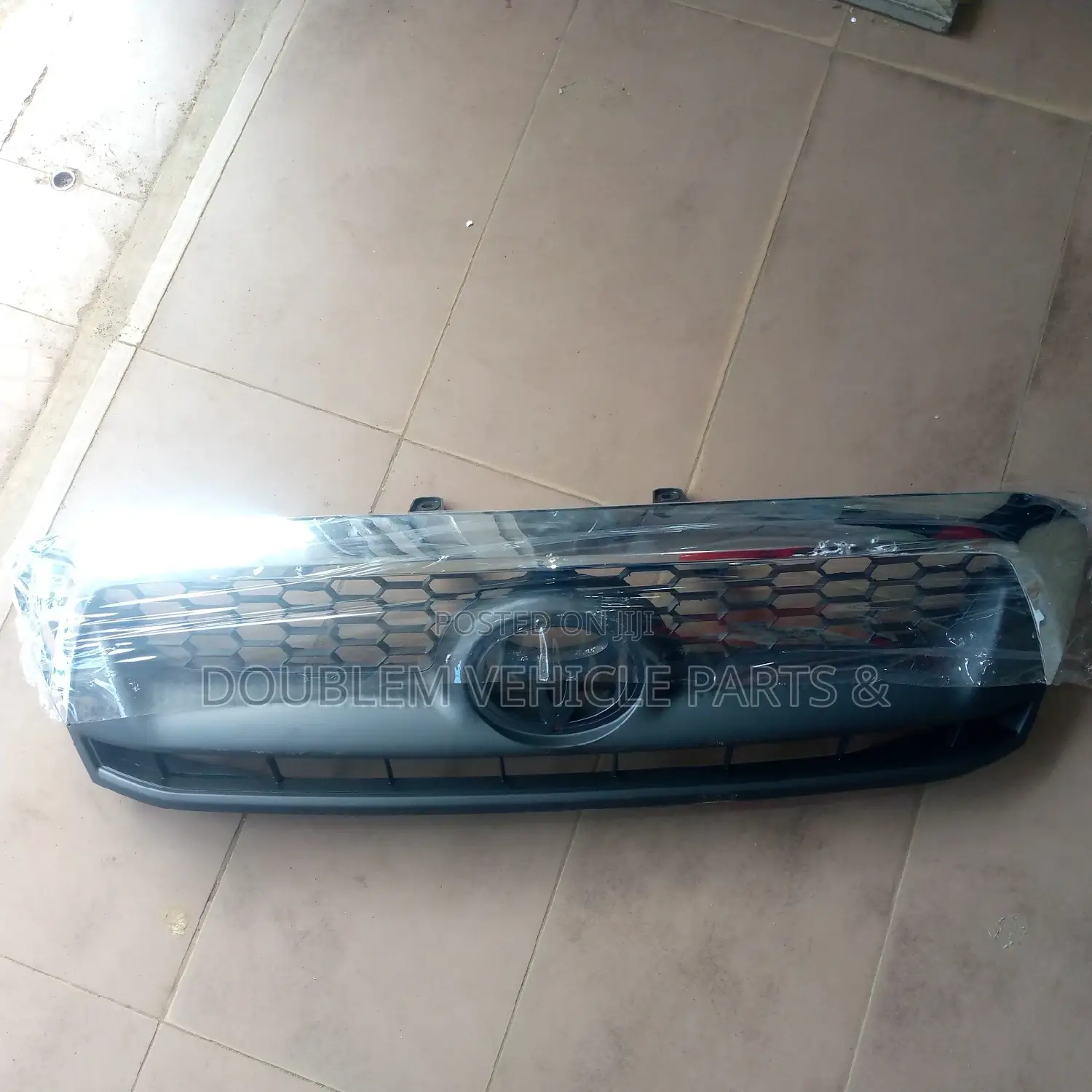 Silver Shiny Front Grill Toyota Hilux Vigo 2005,2007,2008