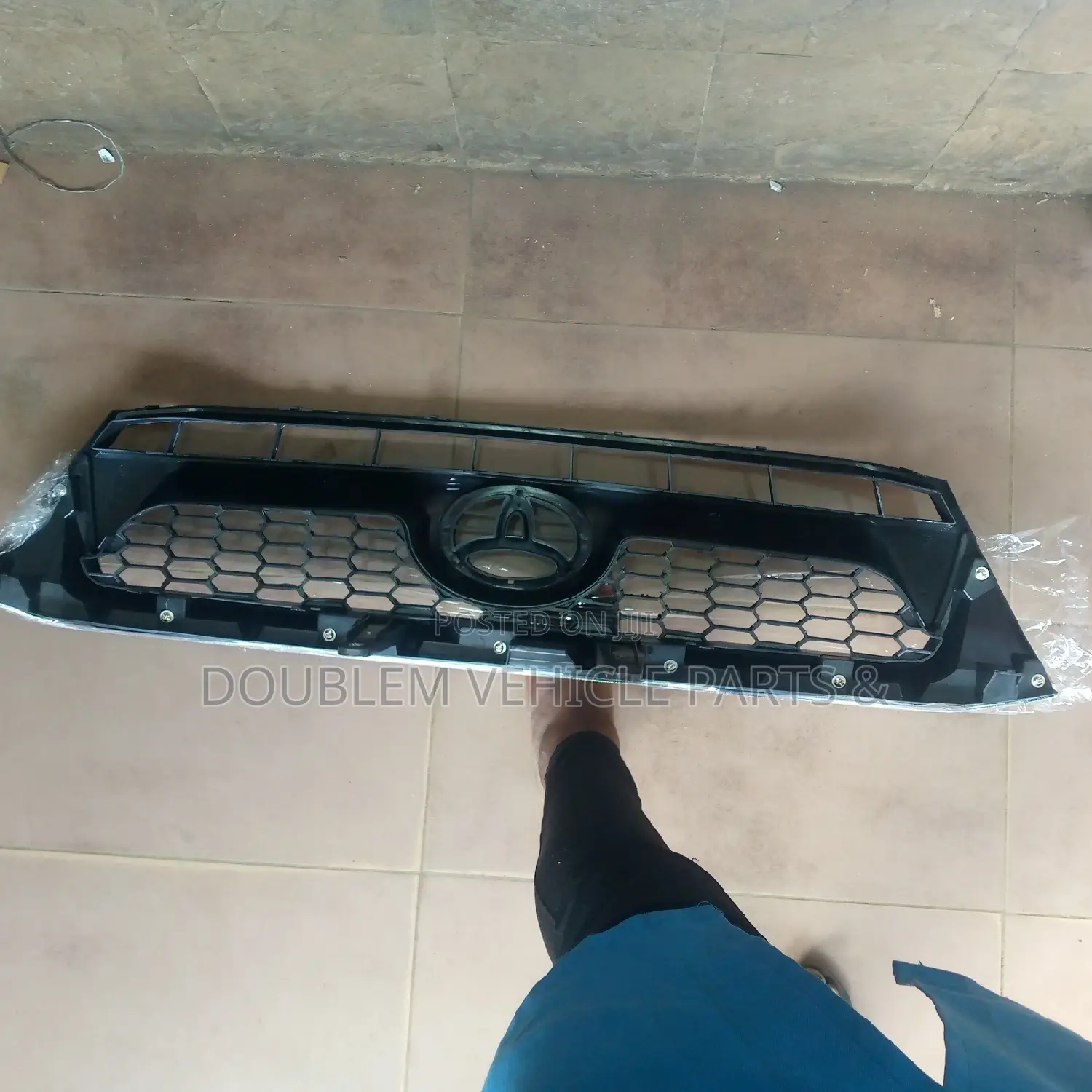 Silver Shiny Front Grill Toyota Hilux Vigo 2005,2007,2008