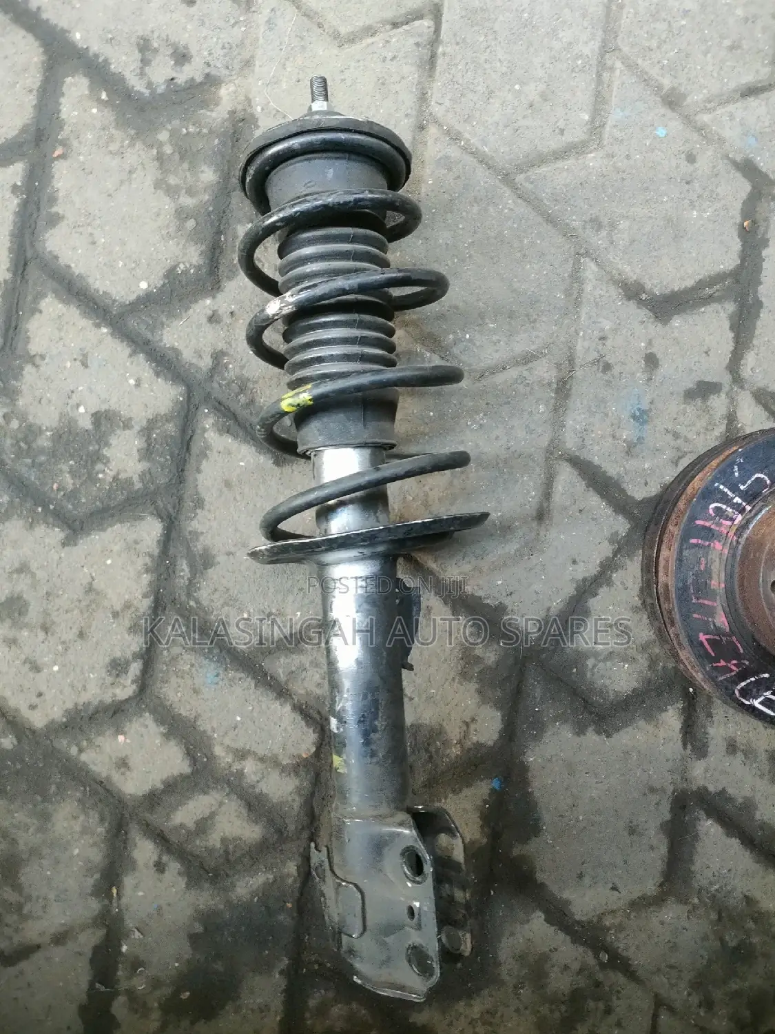 Toyota Vitz Front Shock