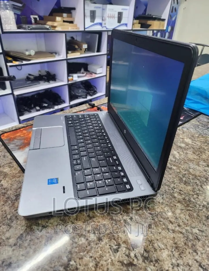 Laptop HP EliteBook 820 G2 8GB Intel Core I5 HDD 500GB