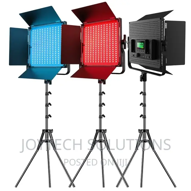 Professional RGB Led 800 With Remote
