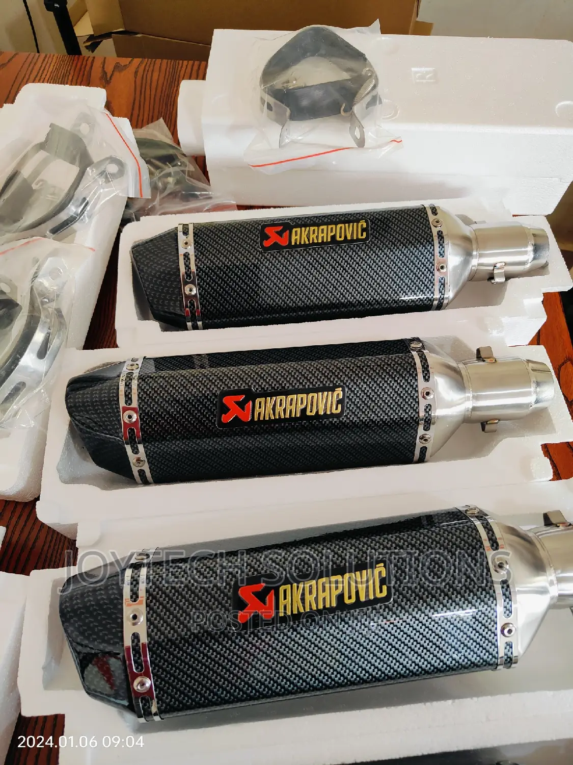 Sports Motorcycle Akrapovic System . With DB Killer Technolo