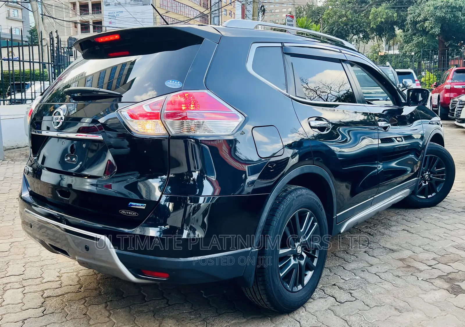 Nissan X-Trail 2.0 Petrol AWD 2017 Black