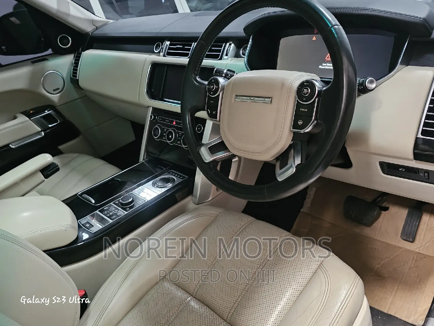Land Rover Range Rover Vogue 2016 Black