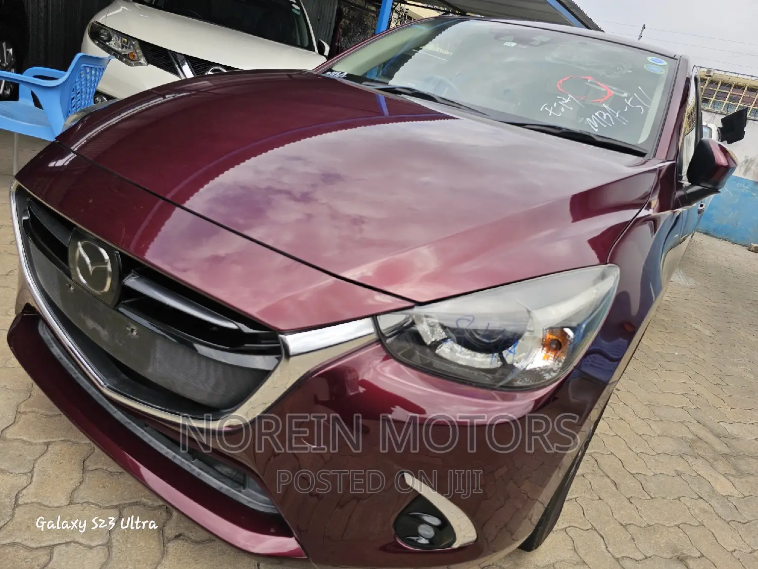 Mazda Demio 2016 Purple