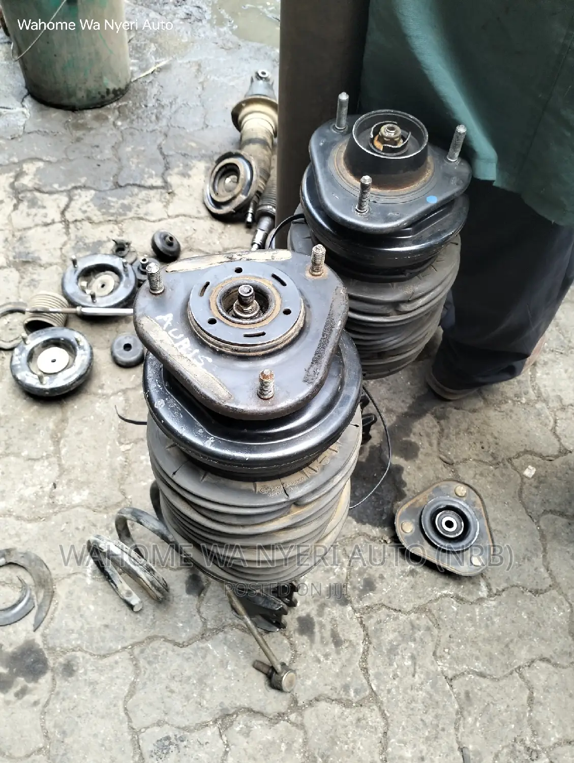 Air Ba Shocks for Auris,Lexus Etc