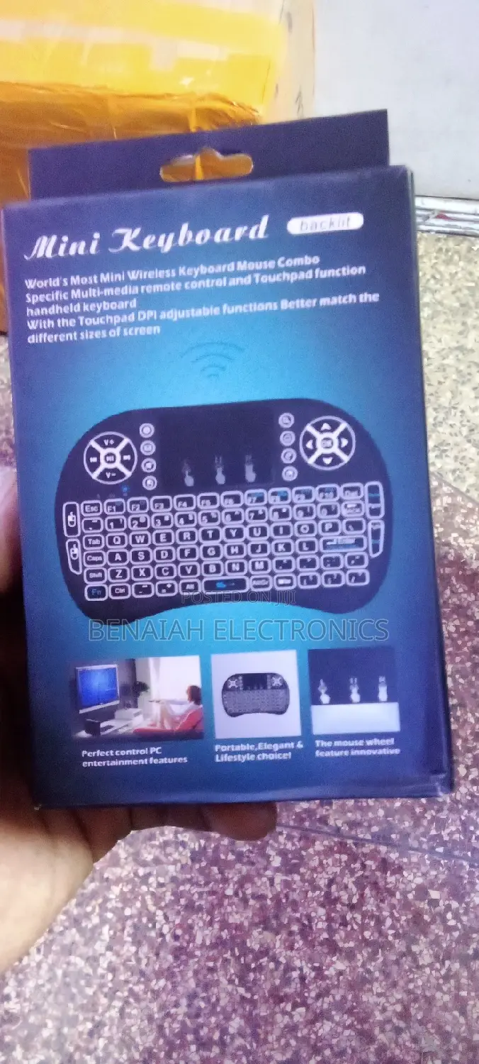 Backlit Mini Keyboard.(Wireless)