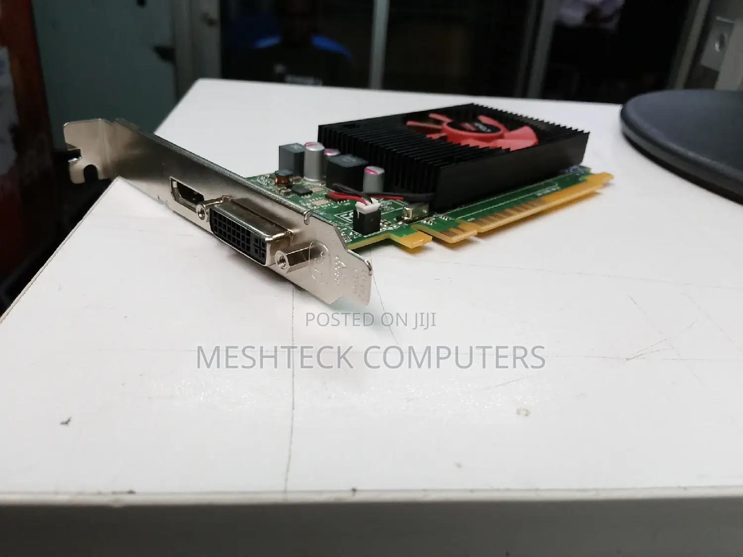 R5 430 2gb Amd Radeon Graphics Card