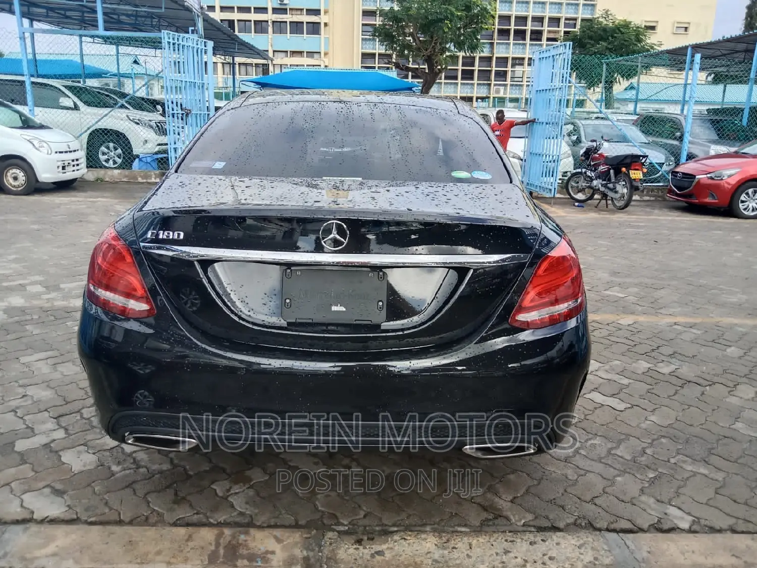 Mercedes-Benz C180 2017 Black