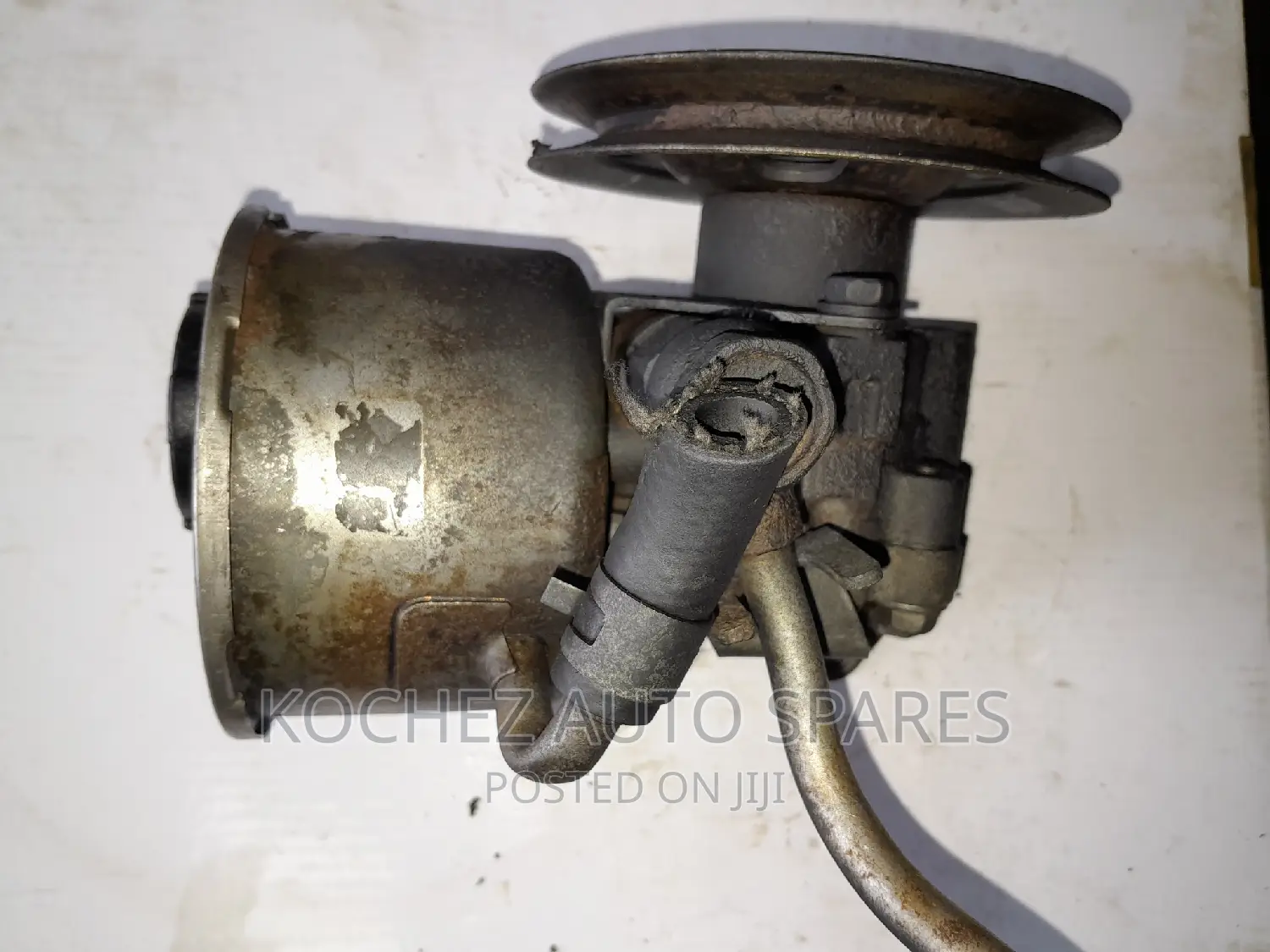 Power Steering Pump for Nissan Atlas. 2001