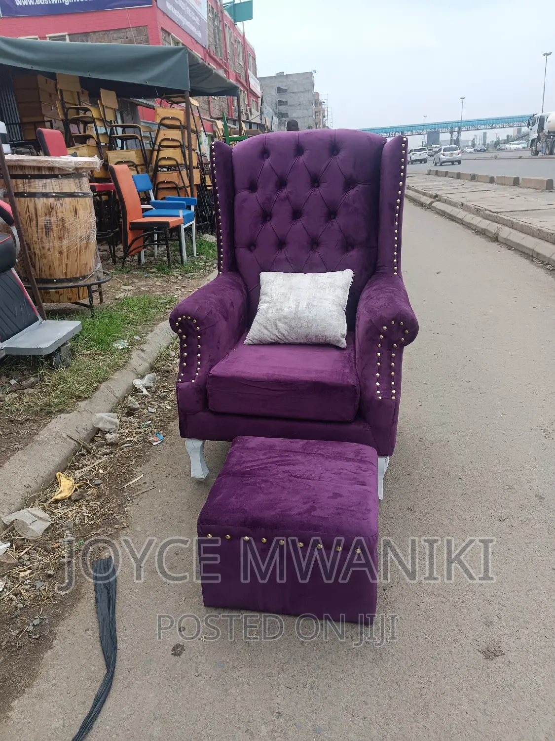 Pedicure Seat With a Pillow and Footrest.
