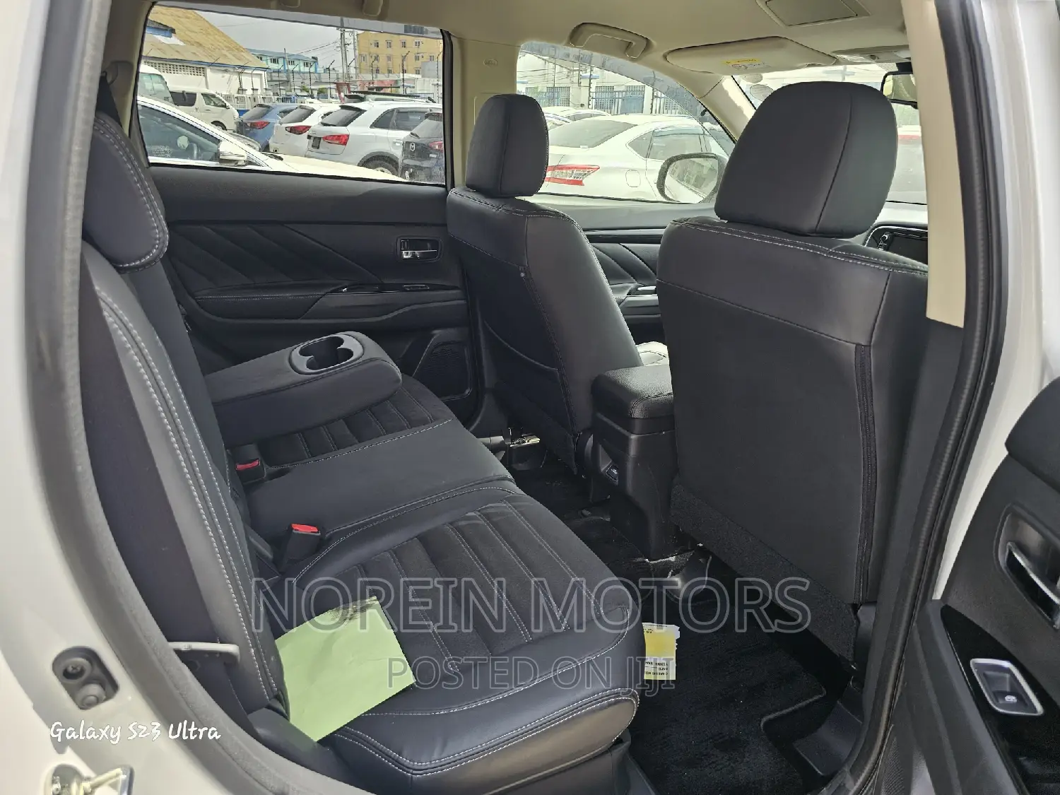 Mitsubishi Outlander 2017 Pearl
