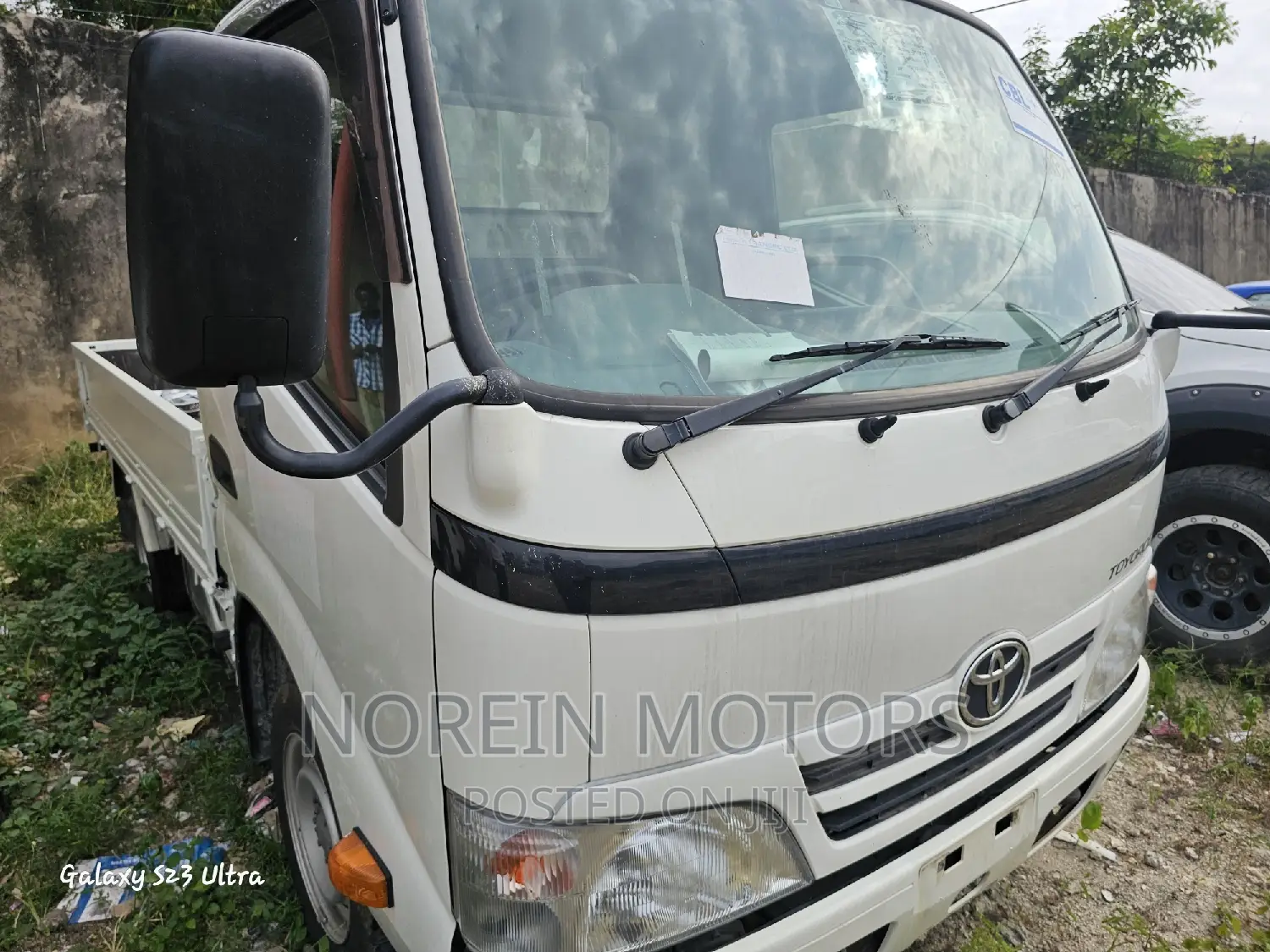 Toyota Dyna 2016 White
