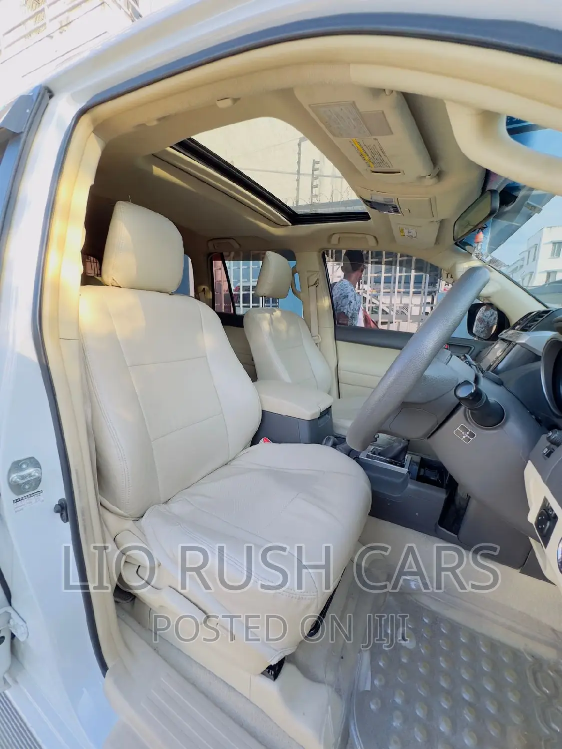 Toyota Land Cruiser Prado 2015 White