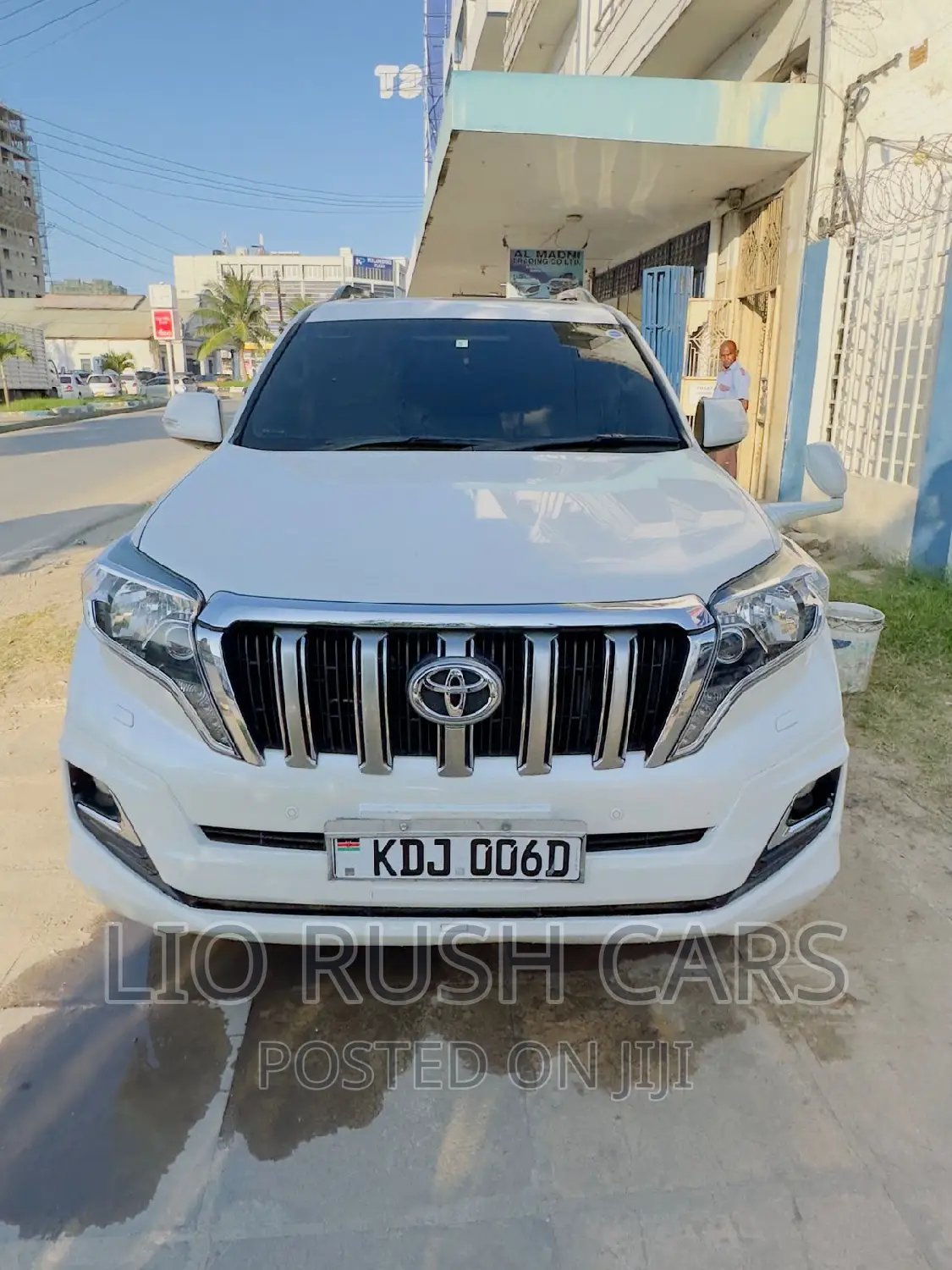 Toyota Land Cruiser Prado 2015 White