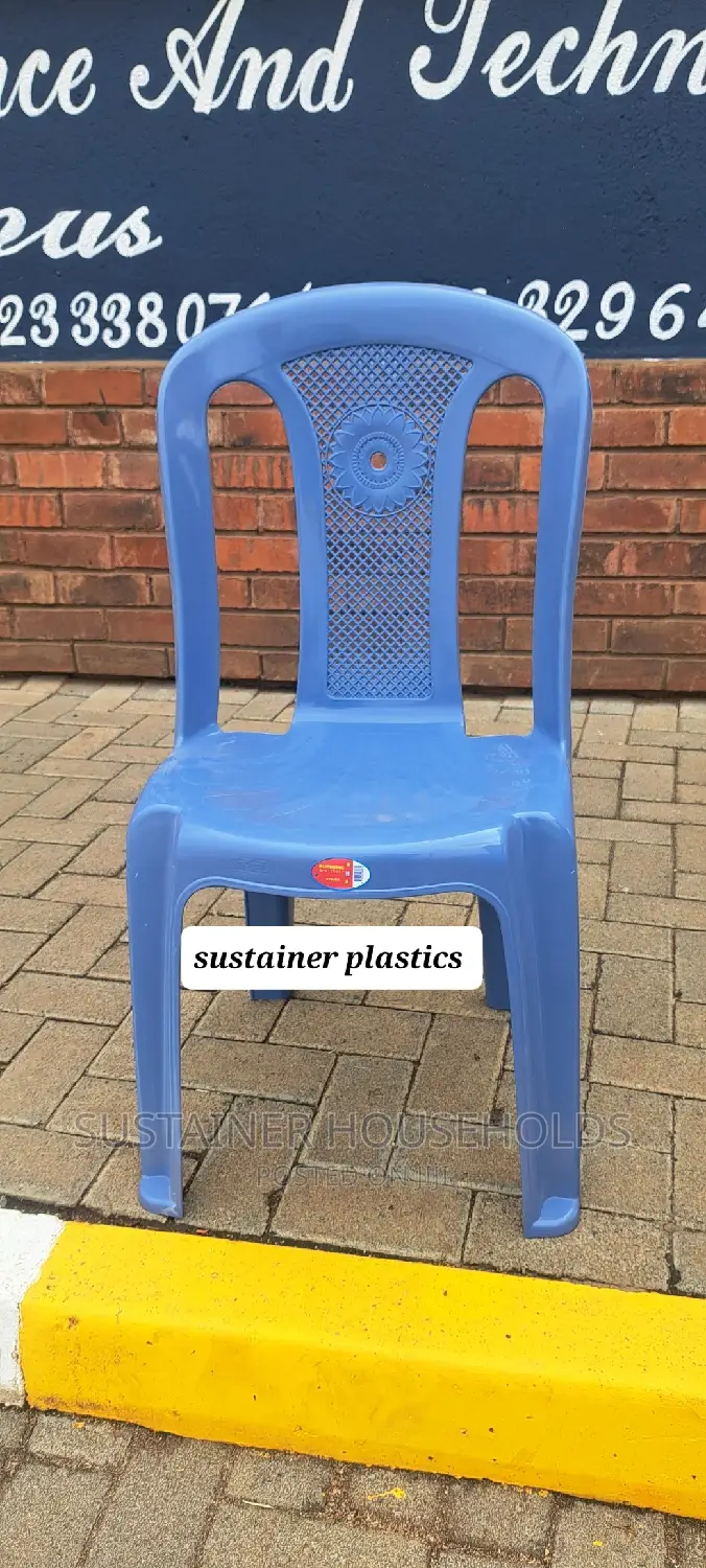 Armless Plastic Chairs