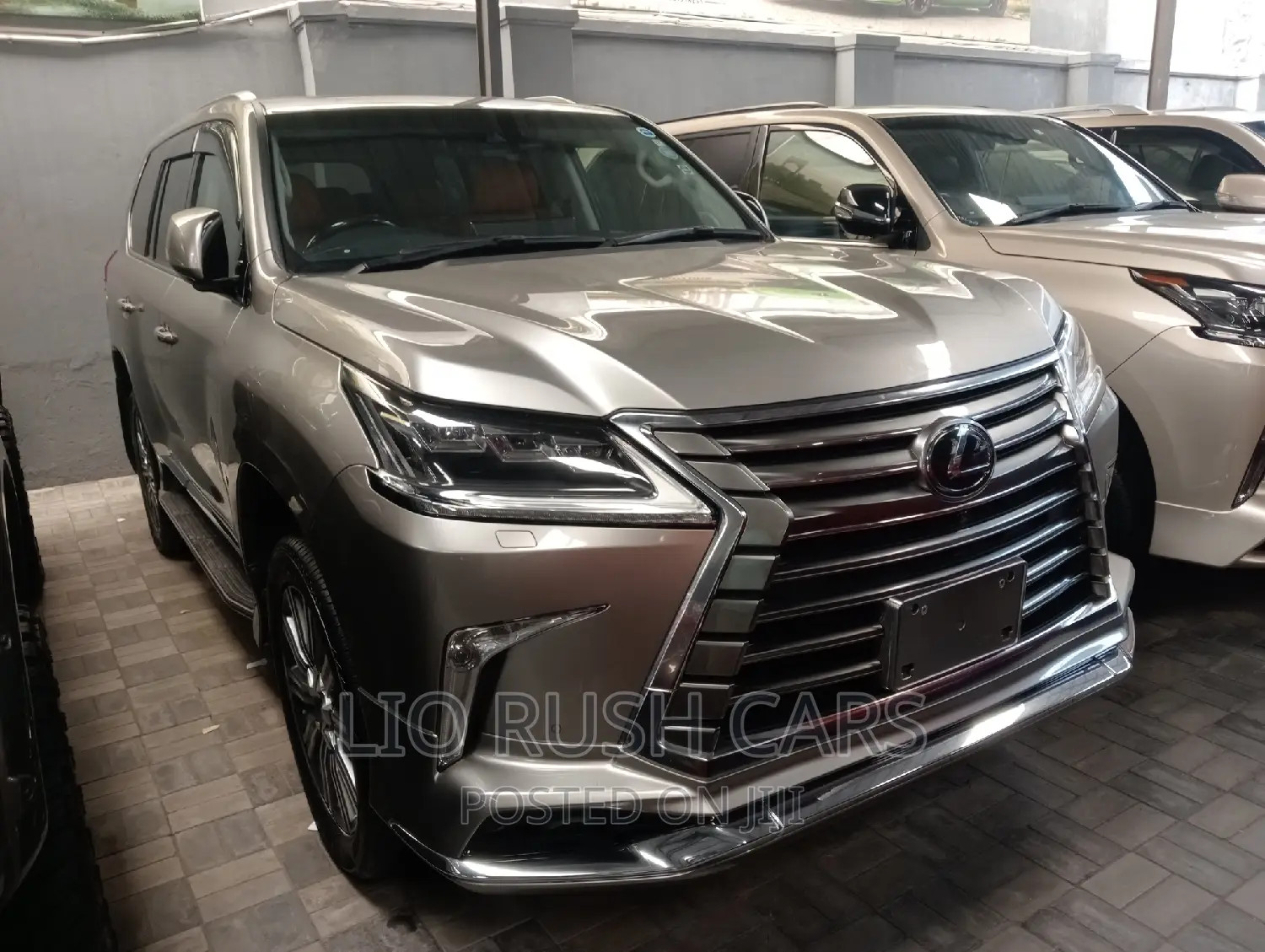 Lexus LX 2017 Gray