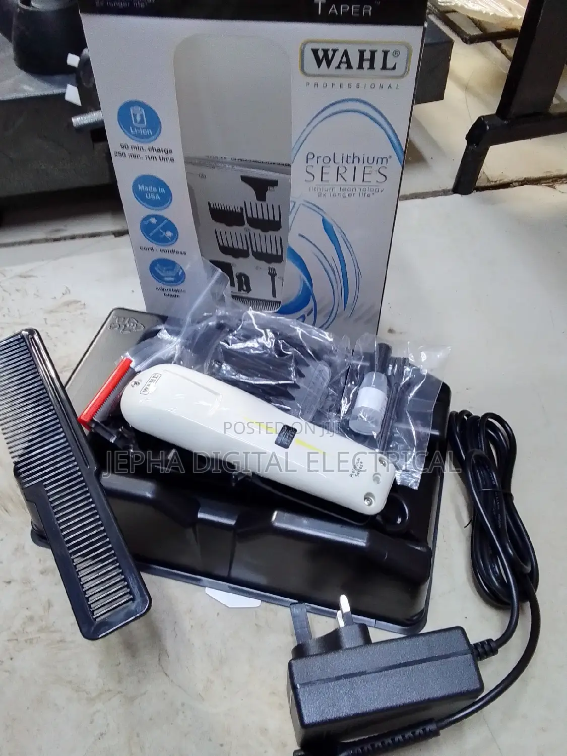 Cordless Wahl Shaving Machine