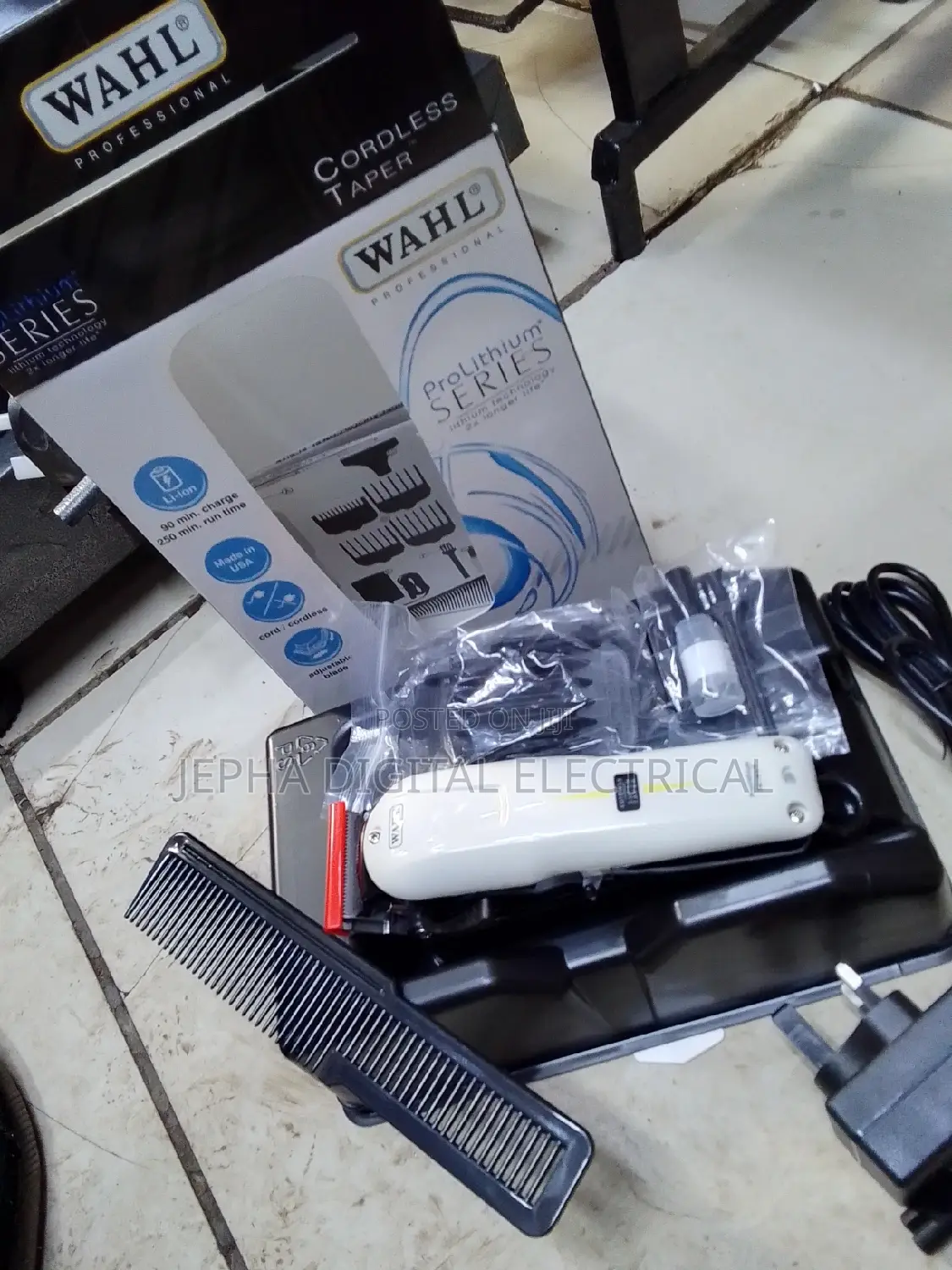 Cordless Wahl Shaving Machine, Professional Machine