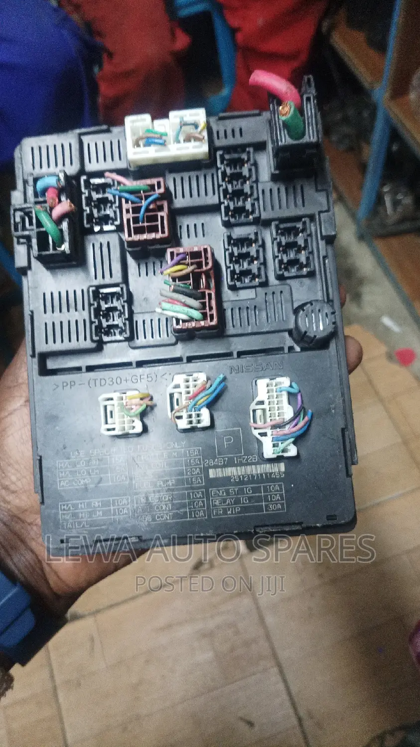 Engine Fuse Box Nissan