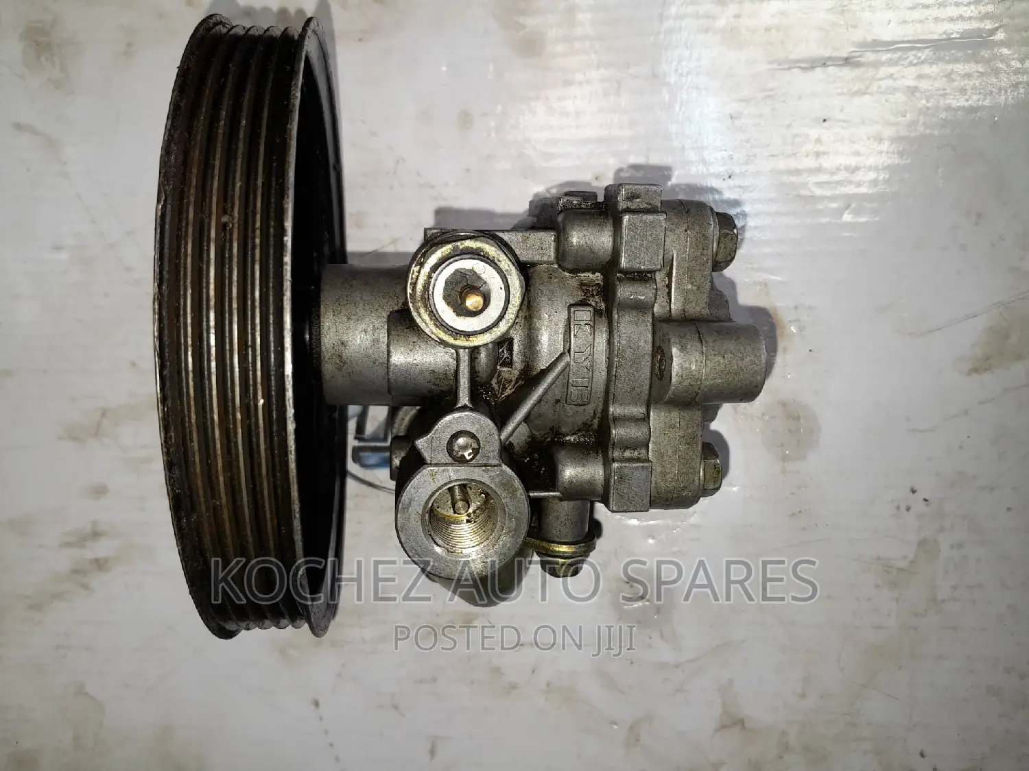 Power Steering Pump for Mitsubishi Pajero Io 4g94