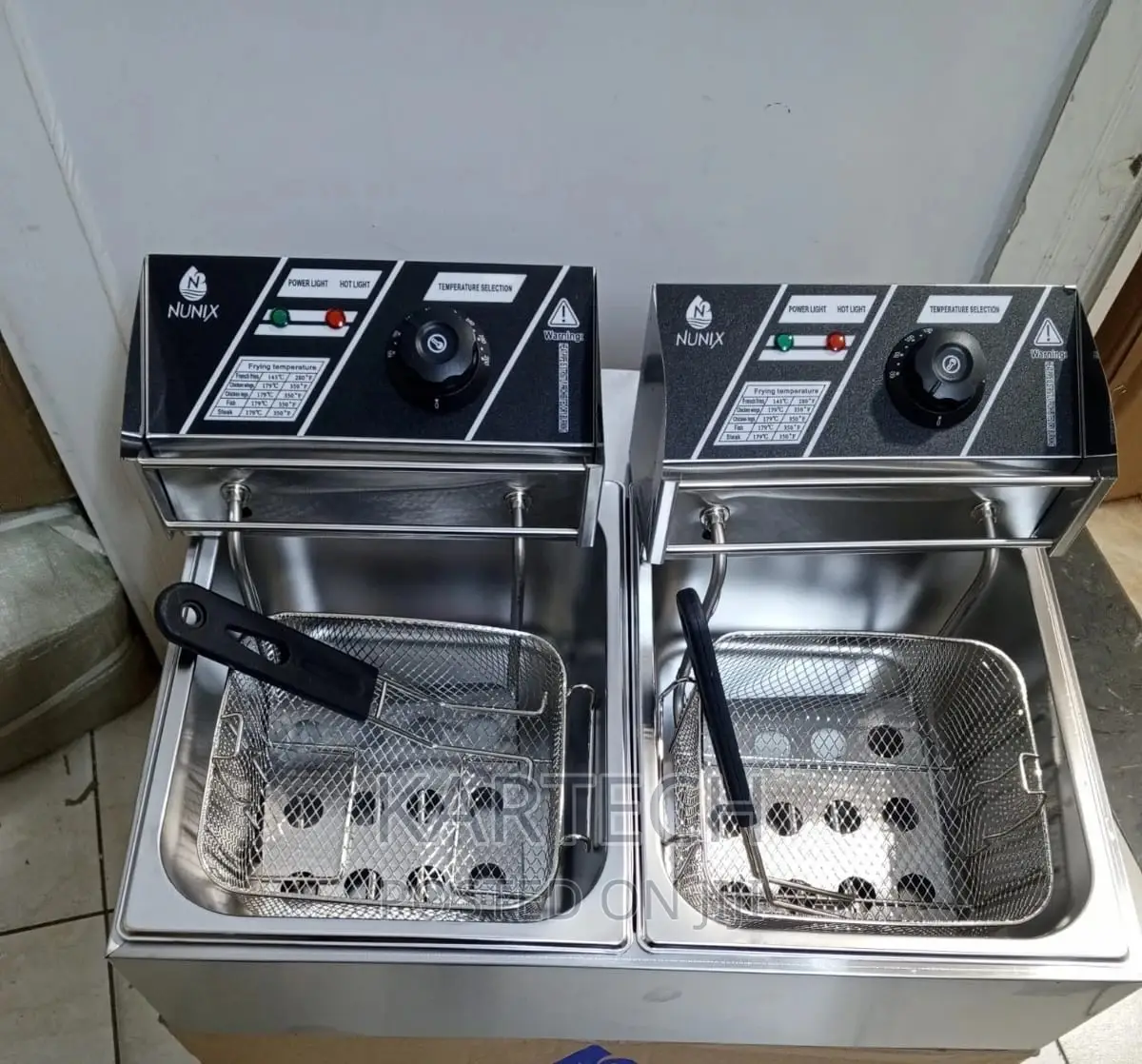 Nunix DF-6D Electric Double Deep Fryer 6 Litres. + 6 Litres.