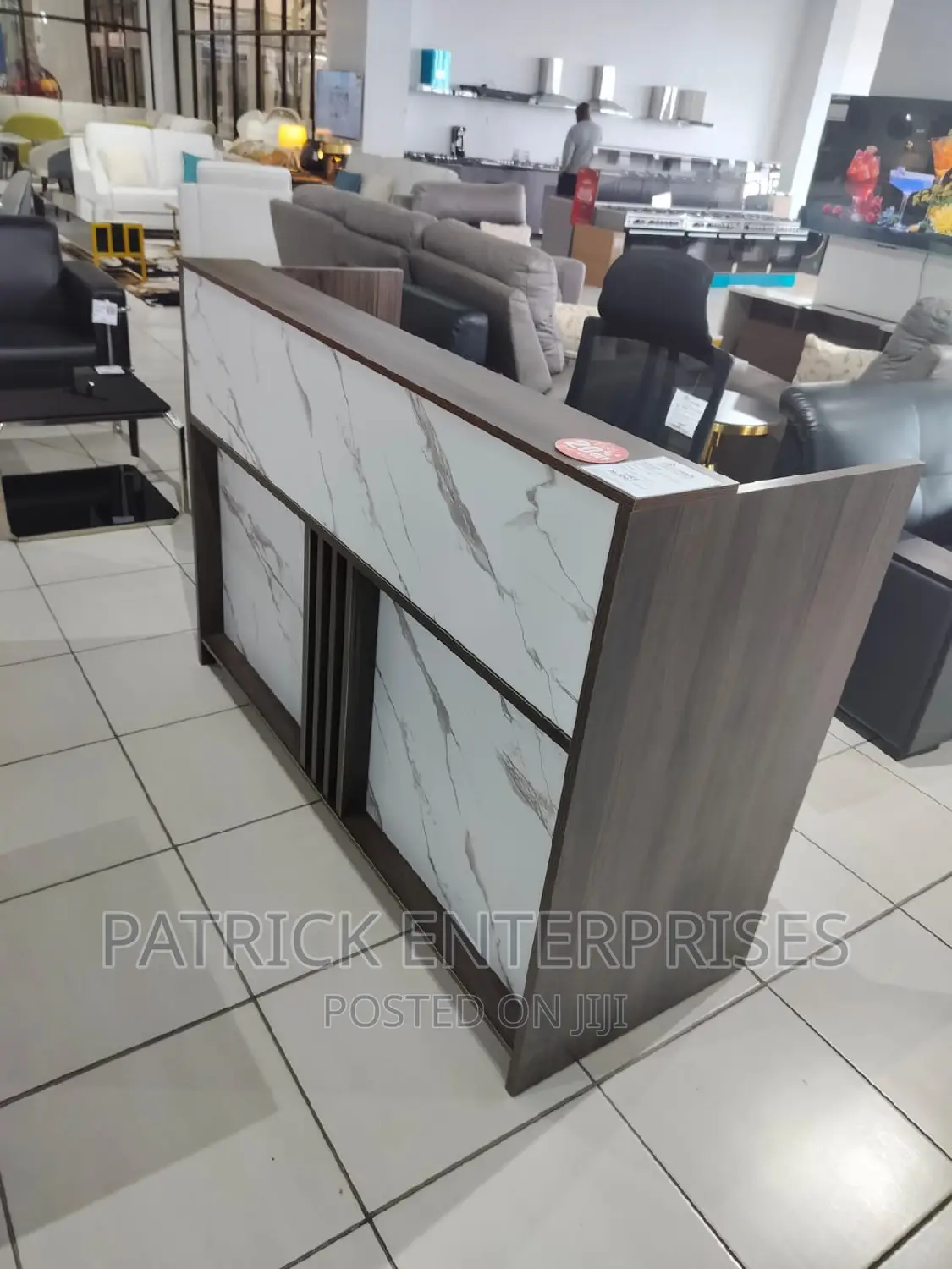Executive Imported Morden Reception Desk 1.6 MTRS
