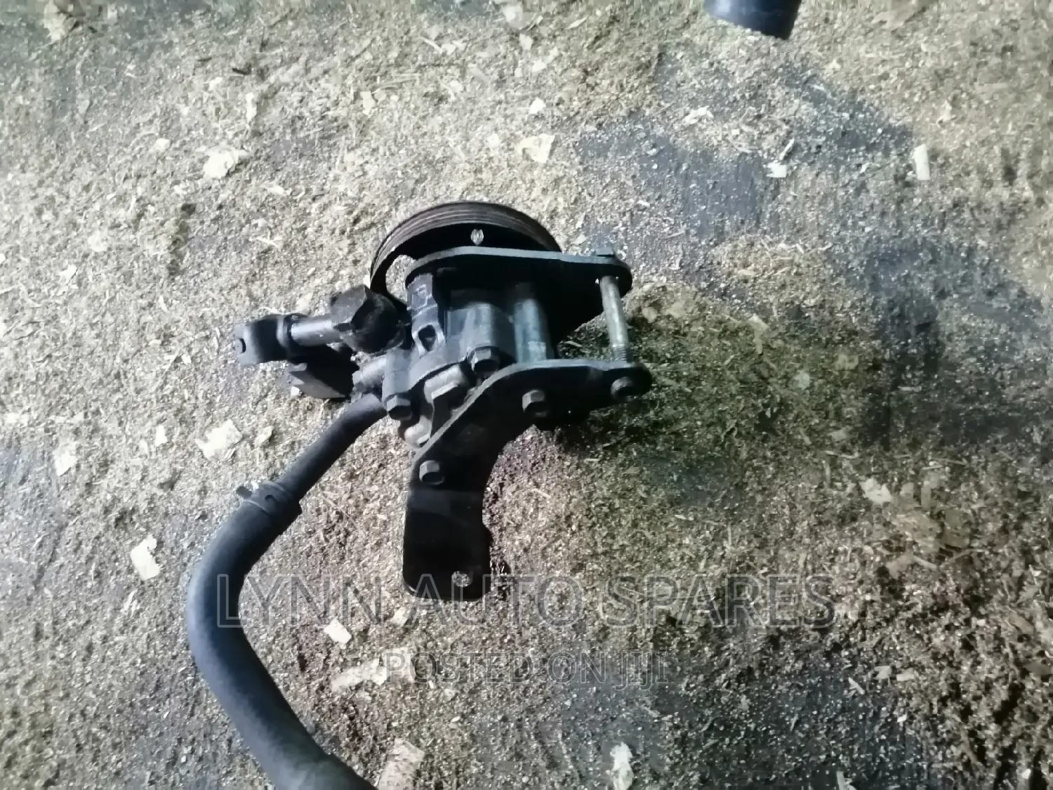 Nissan Yd25 Engine Steering Pump /Cartridge