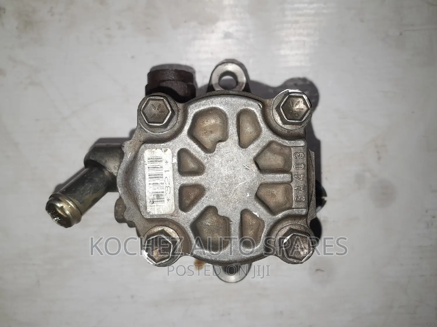 Power Steering Pump for Land Cruiser Prado V8 . VDJ200